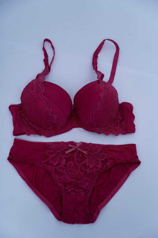 DOUBLE FOAM LUXURY BRA AND PENTY SET