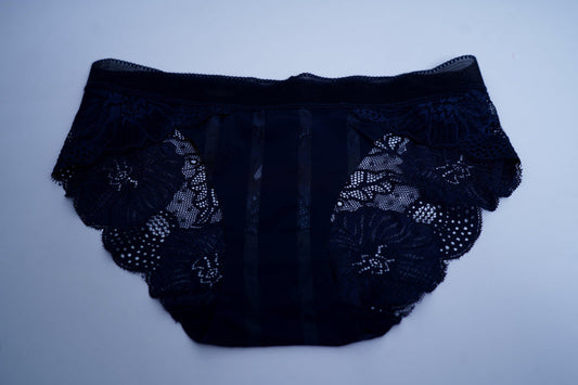 STYLISH SOFT  BLOMMING NET PANTY
